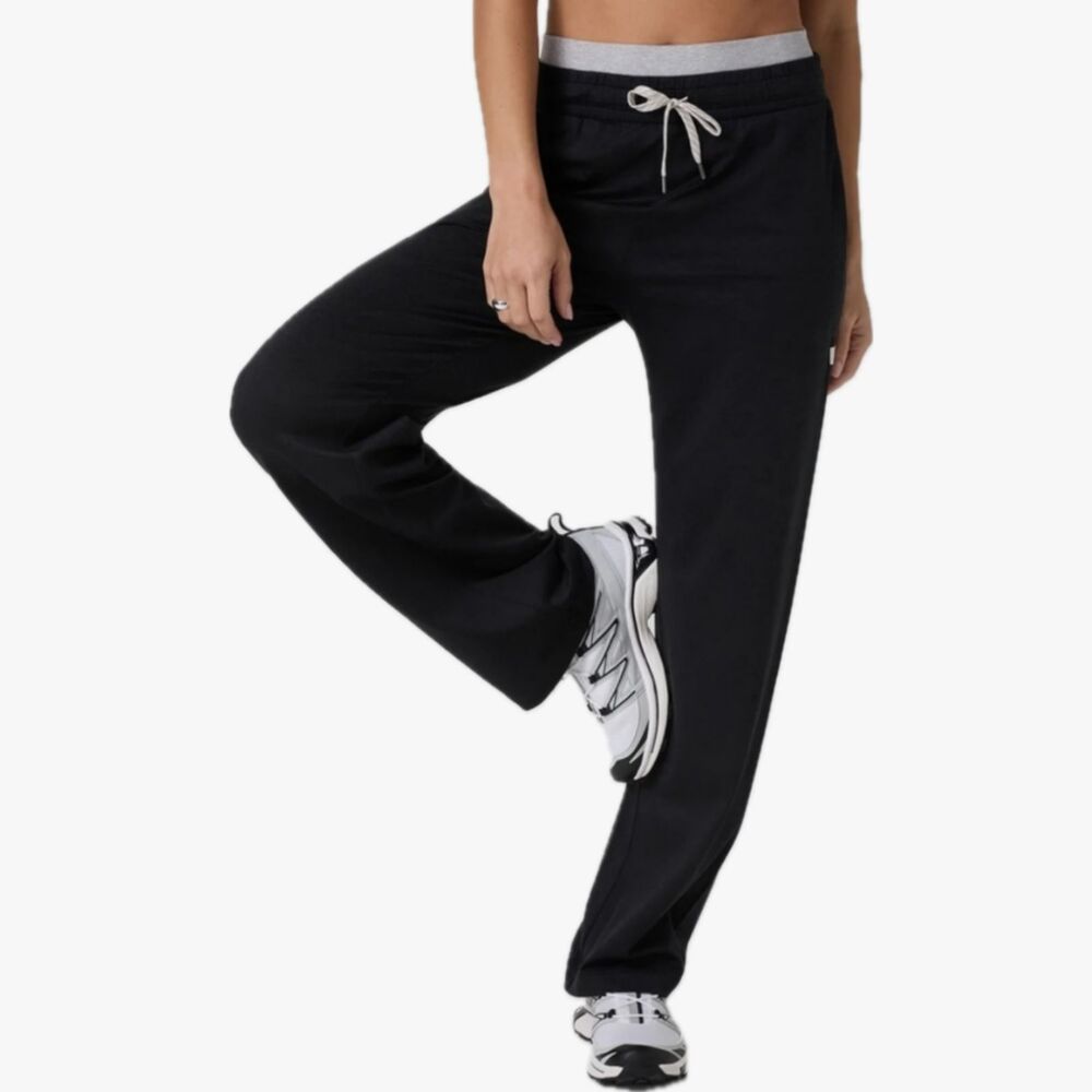 Vuori Halo Warm Up Straight Leg Pant Women's M DreamKnit Lounge Sweatpants